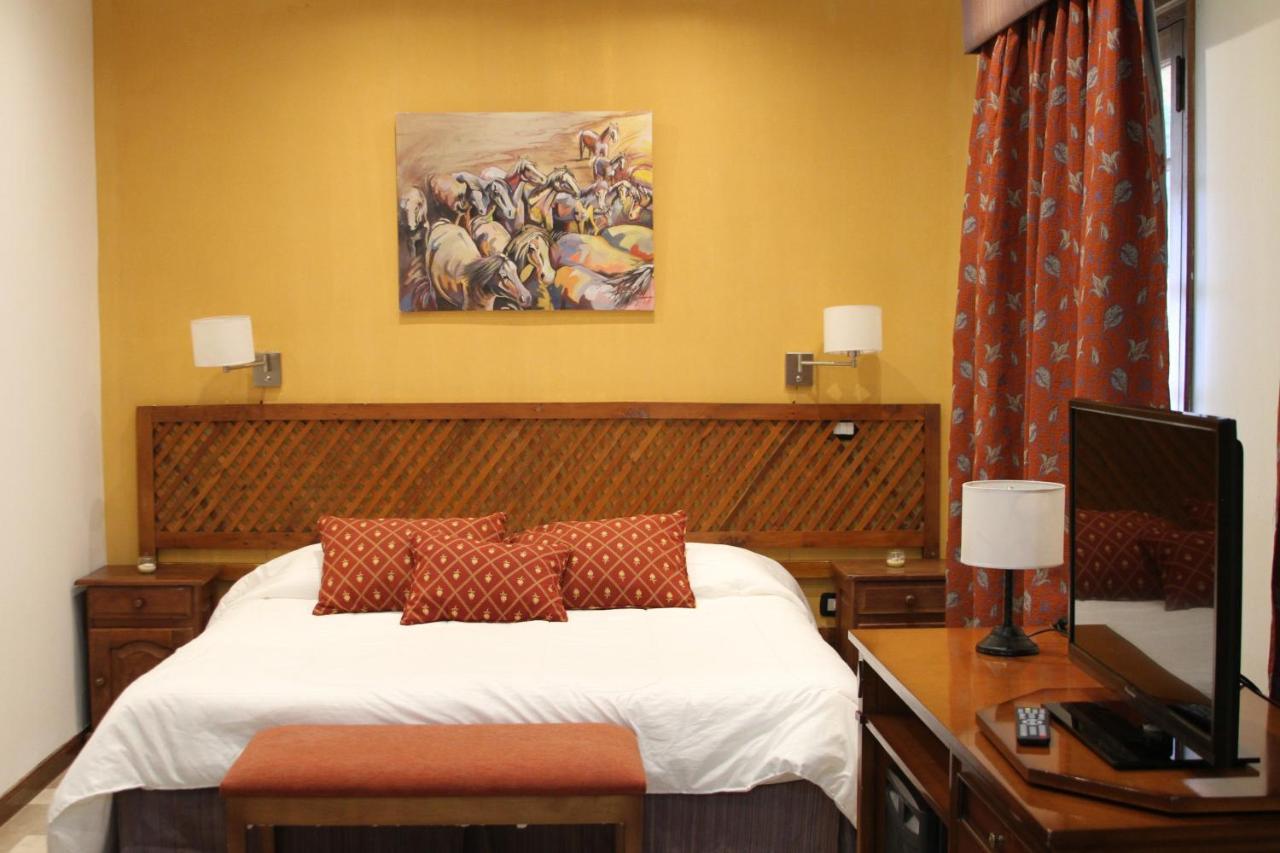 Hotel El Volcan ภายนอก รูปภาพ